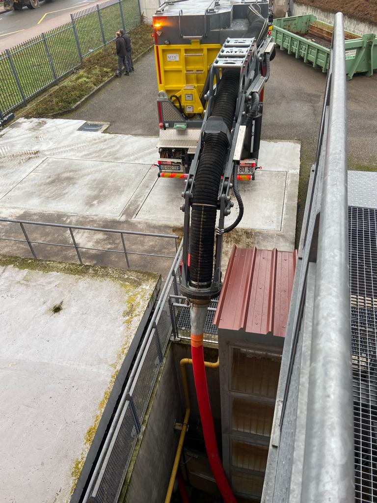 Aspirtec - Excavatrice grande puissance - aspiratrice